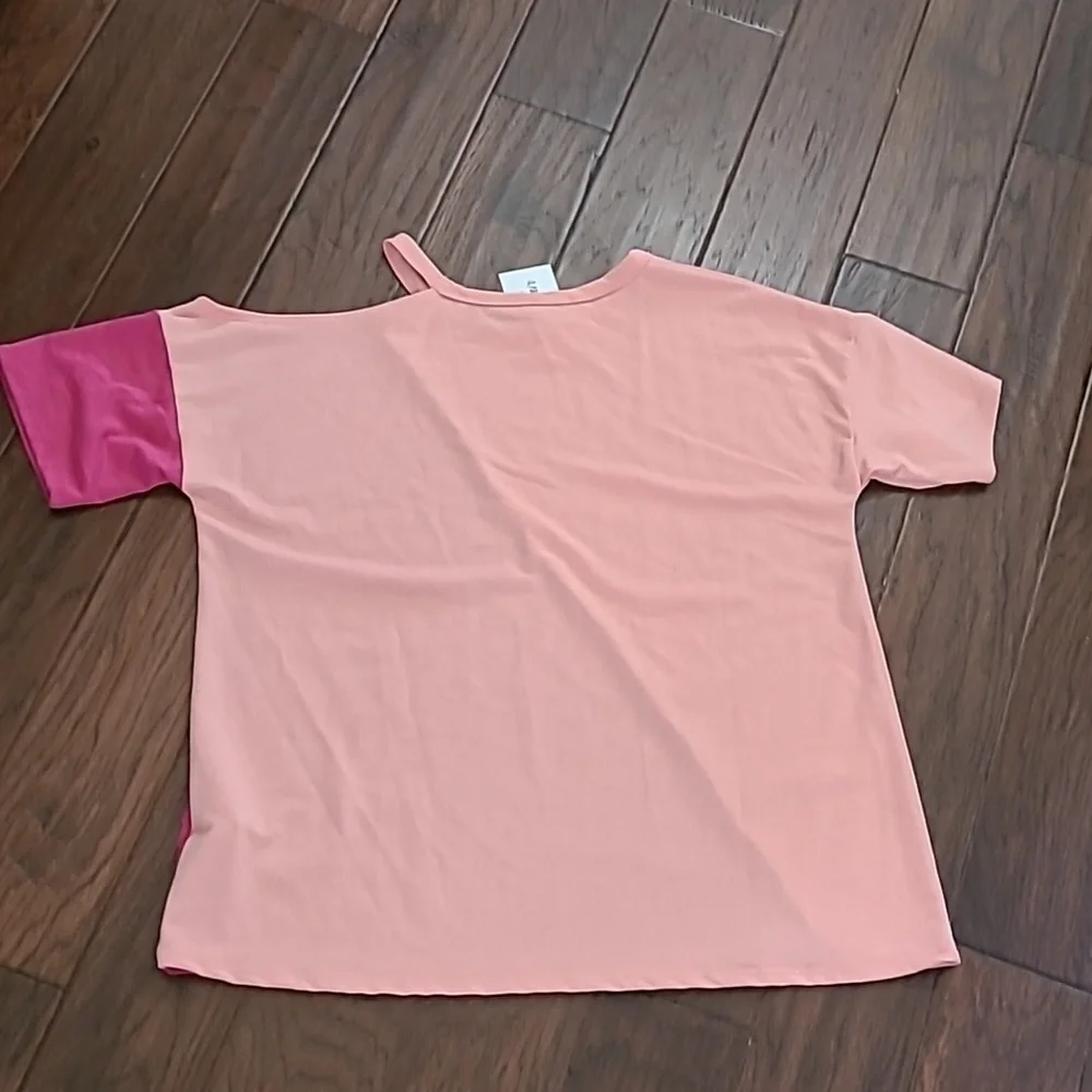 NWT BiBi Pink & Rose Colorblock Short Sleeve Top size XL - Picture 2 of 6